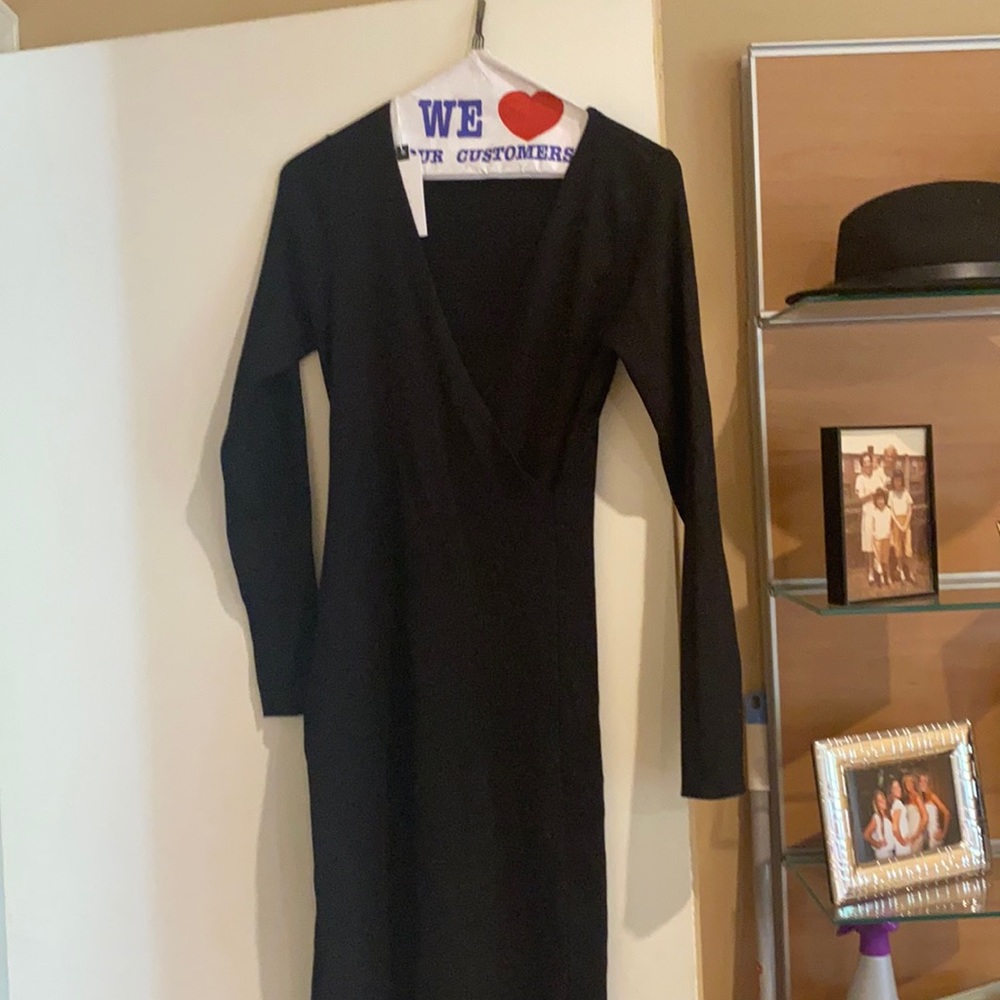Great looking long top made by ASTR it has a slit from the waist down very sexy
